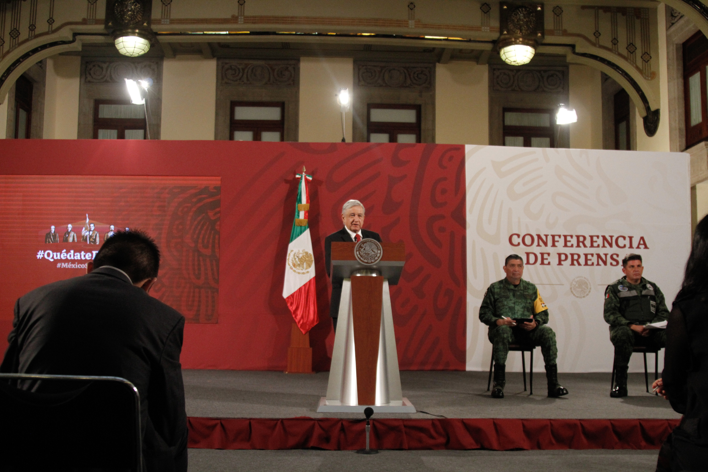«Contratos para energías limpias se dieron bajo negocios sucios»: AMLO