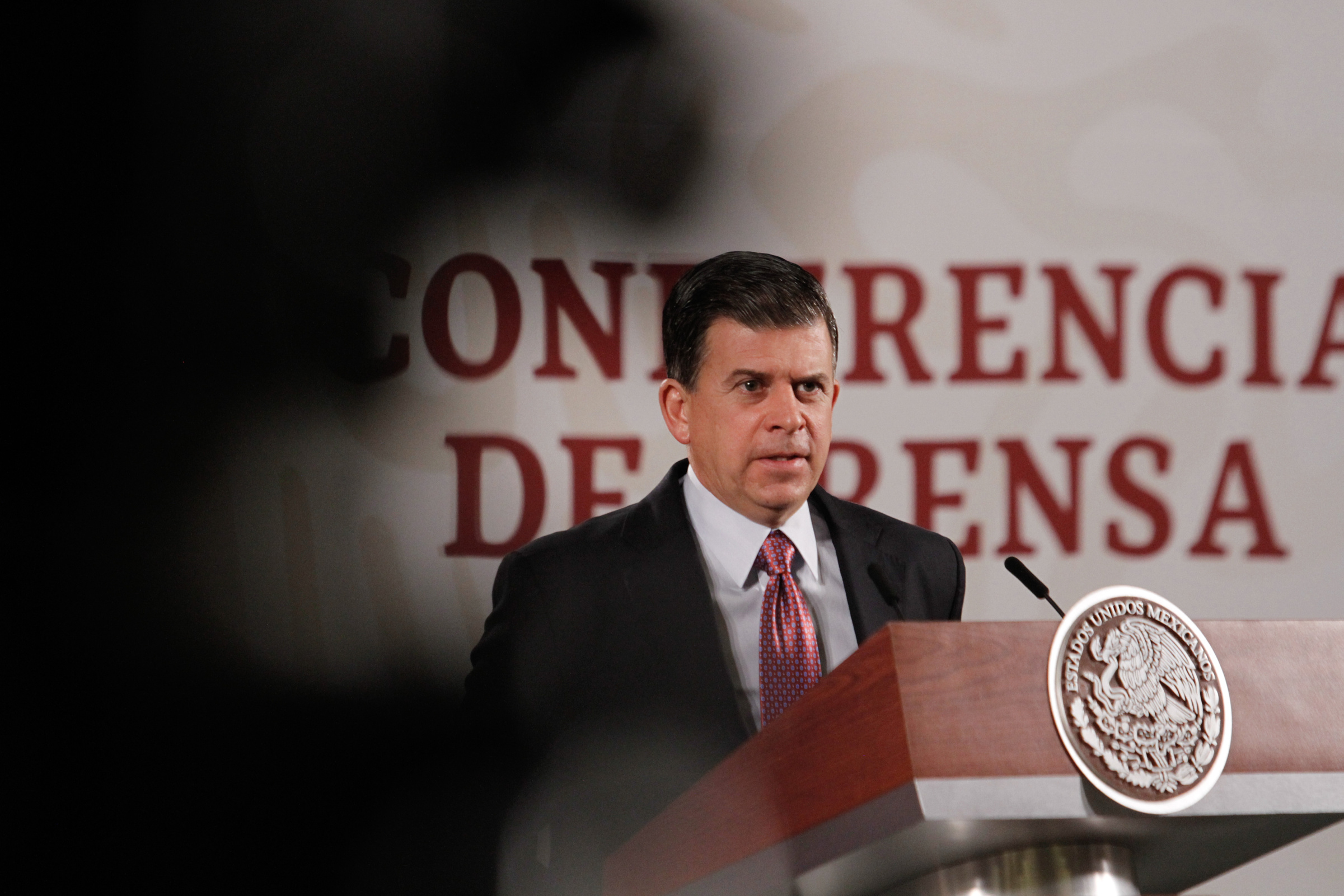 Profeco descarta suban colegiaturas; hay dificultad para pagar abril