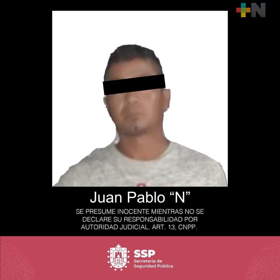 Recupera SSP vehículos robados y clausura toma clandestina de hidrocarburo, en la zona sur