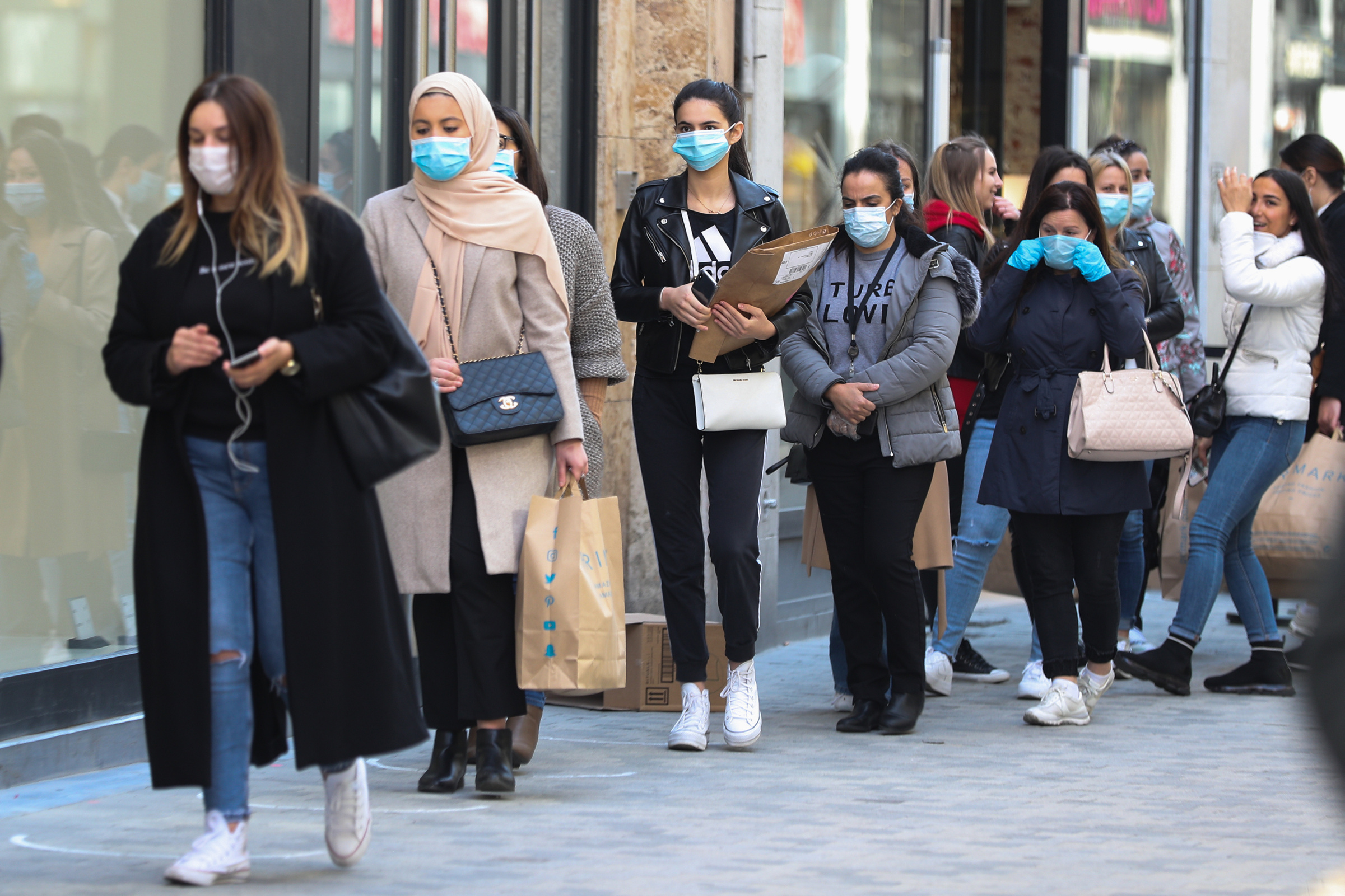 En seis meses de coronavirus, medio millón de muertos; lo peor de la pandemia está por llegar