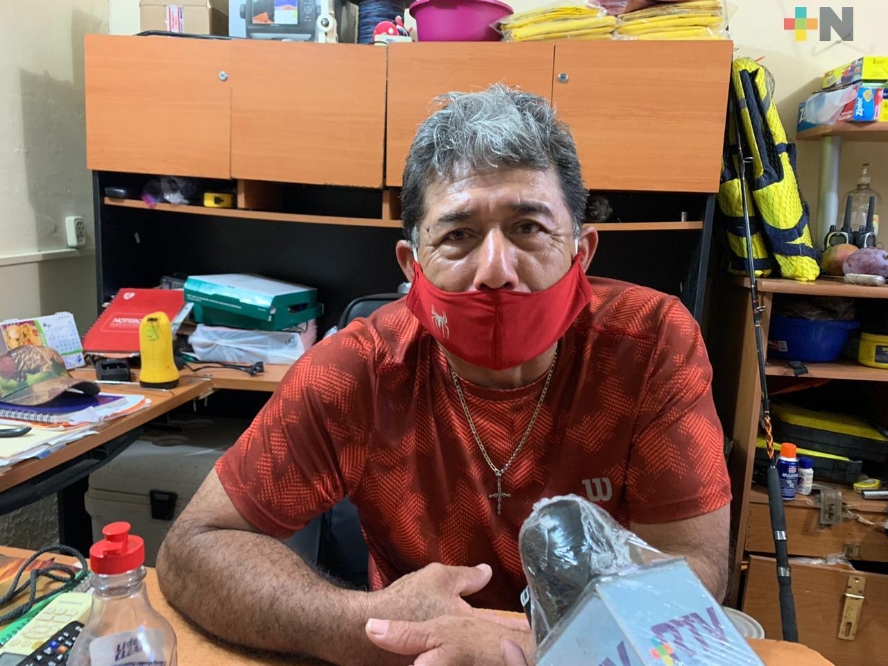 Colectan víveres para pescadores de Coatzacoalcos