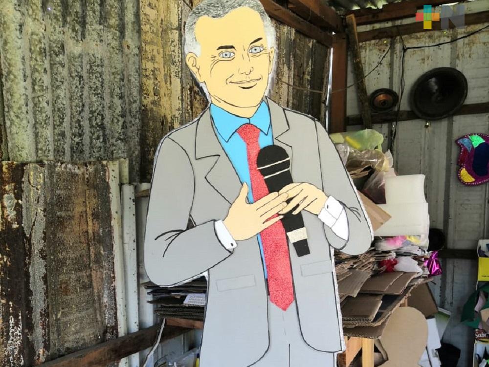 En Coatzacoalcos, elaboran piñata de López Gatell