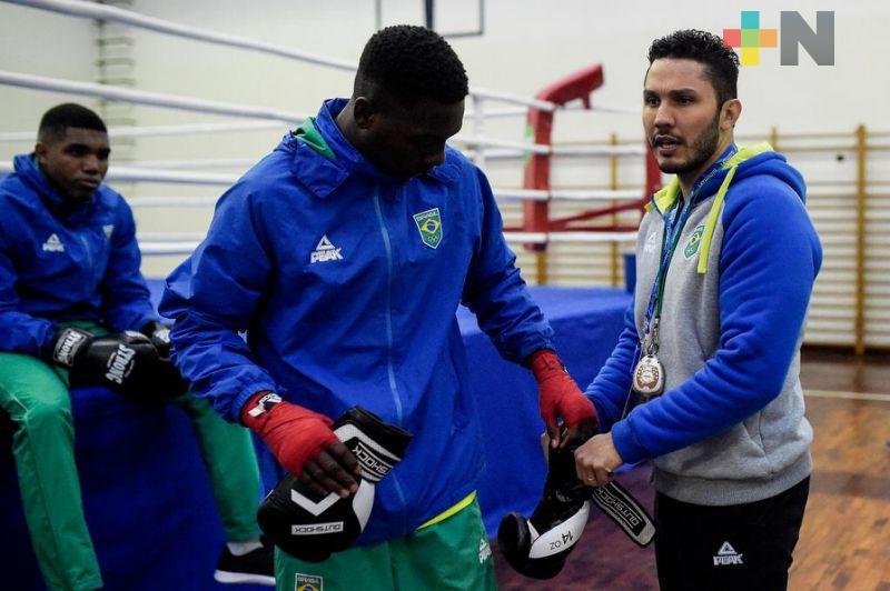 Entrenadores veracruzanos de boxeo se capacitan internacionalmente