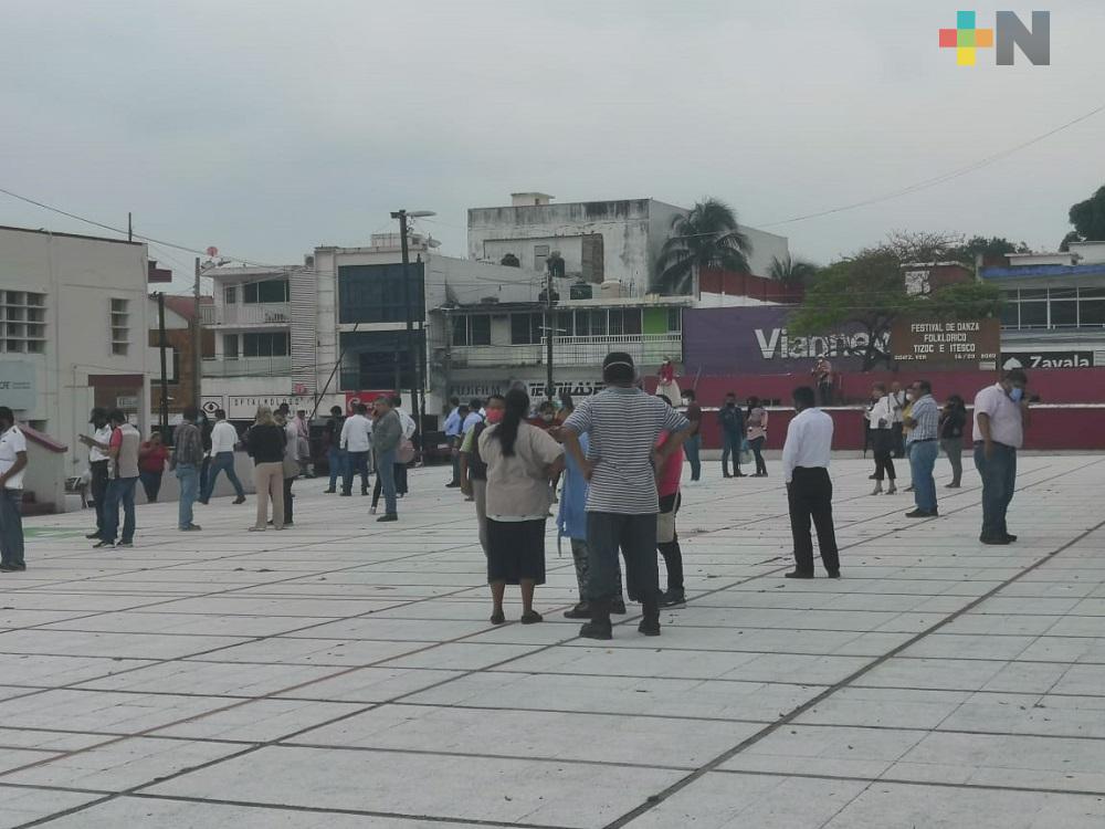 Sismo de 7.5 grados, sorprende a pobladores de Coatzacoalcos