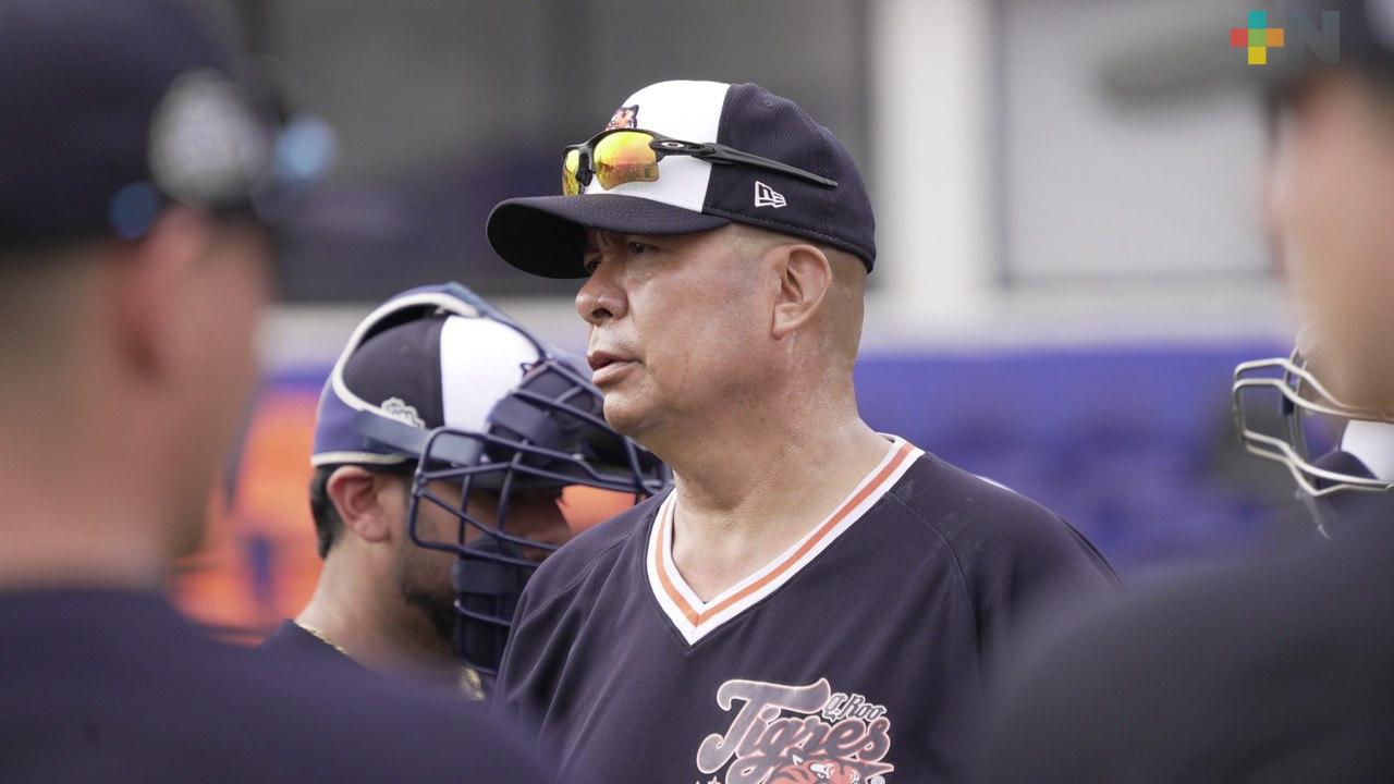 Vicente Palacios dirigirá el pitcheo de los Tigres
