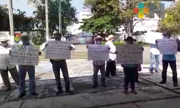 Cañeros se manifestaron en ingenio El Potrero; piden liquidación de la zafra