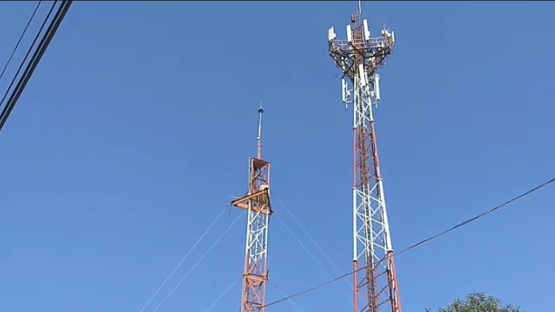 Fallas de internet, telefonía celular y fija, ocasionan quejas en la Sierra de Huayacocotla