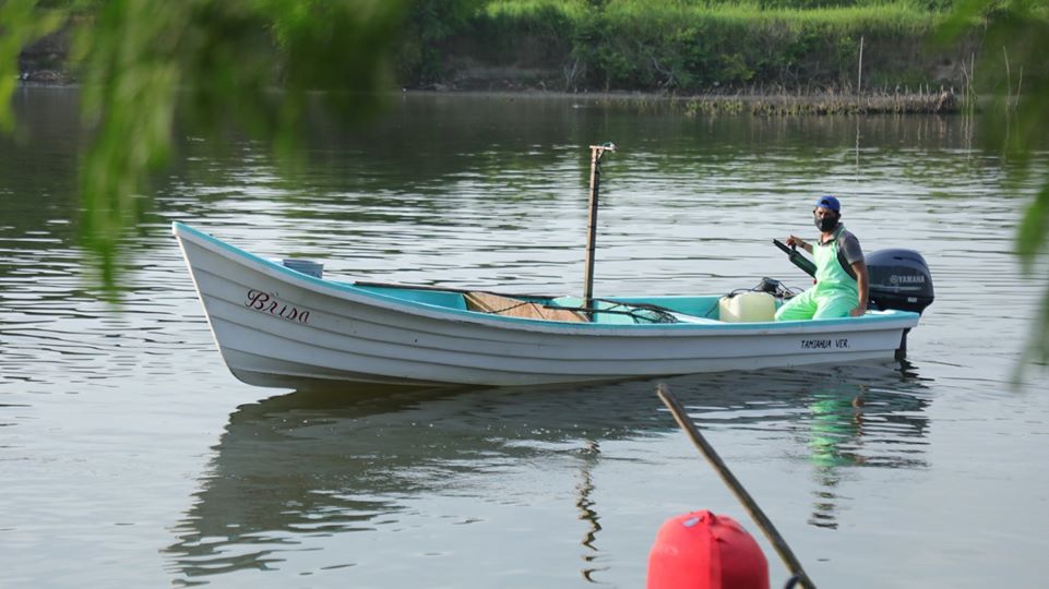 Pescadores del norte del estado reciben apoyos de la Sedarpa