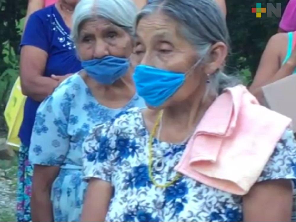 Adultos mayores, una experiencia de vida y sabiduría en Ixhuatlán de Madero