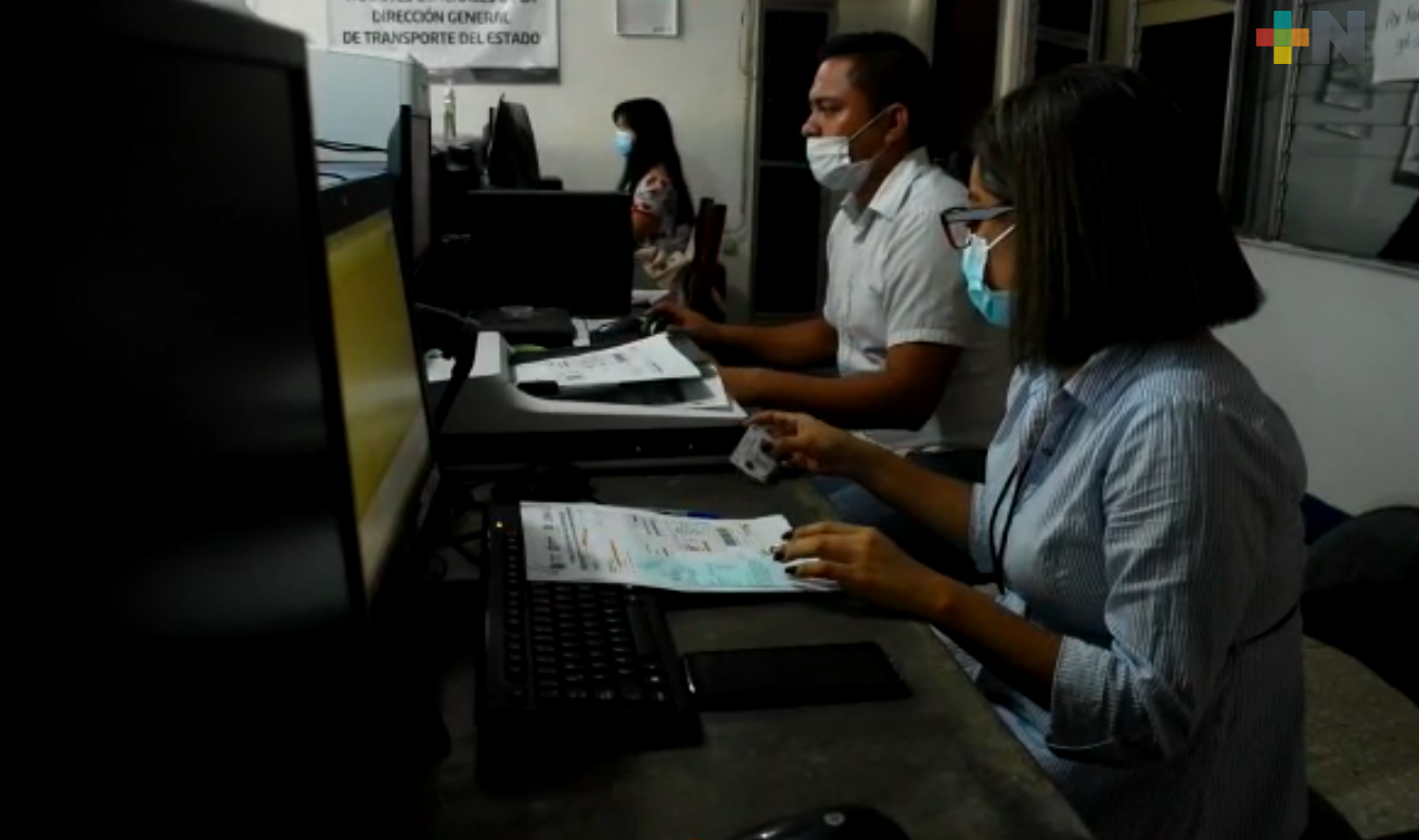 Realizan trámites de licencia de conducir en Tantoyuca