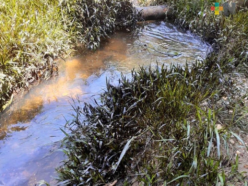 Acto vandálico provoca derrame de hidrocarburo en municipio de Moloacán