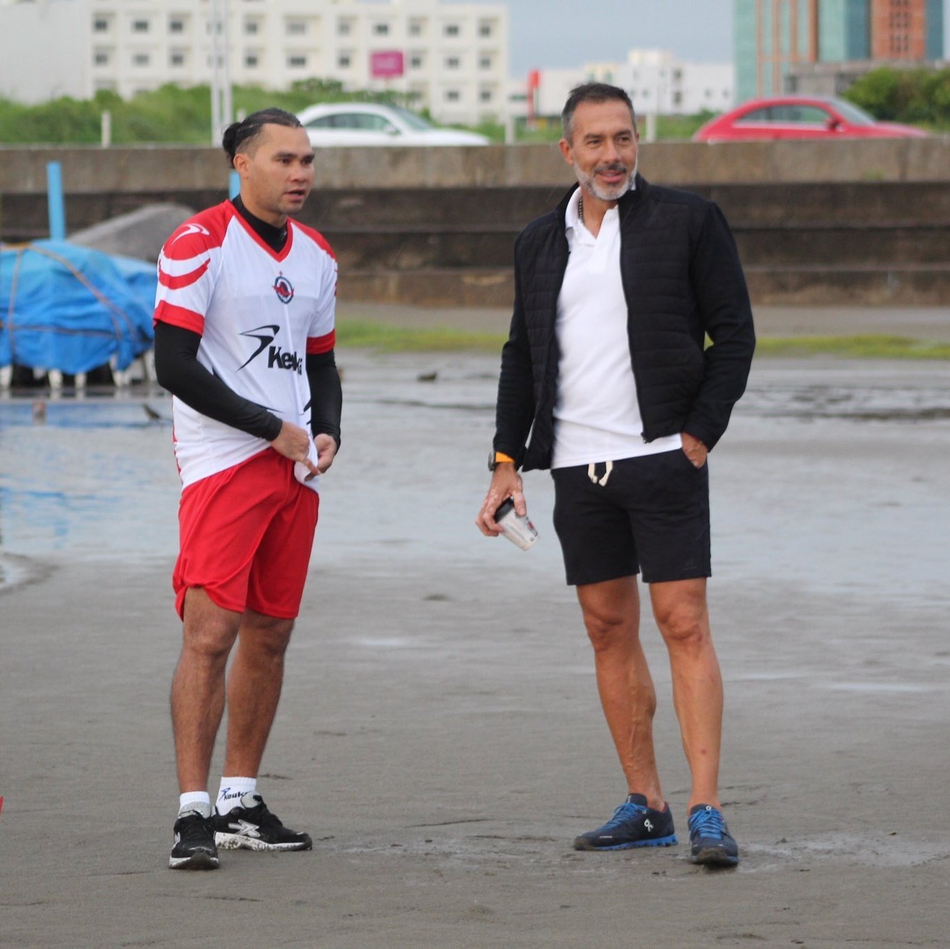 Carlos «Gullit» Peña se reportó con el Club Veracruzano de Futbol Tiburón