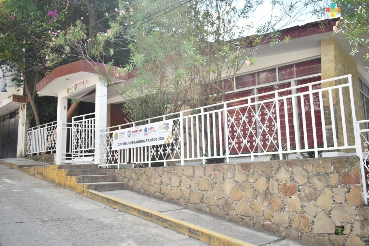 Reparación de fugas y mantenimiento brinda CAEV en Tantoyuca