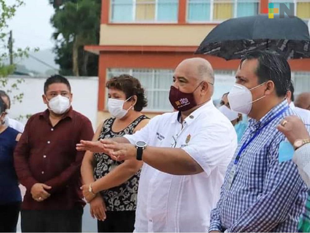 Secretario de Gobierno confirma apoyo para realizar obra pública en municipio de Atoyac