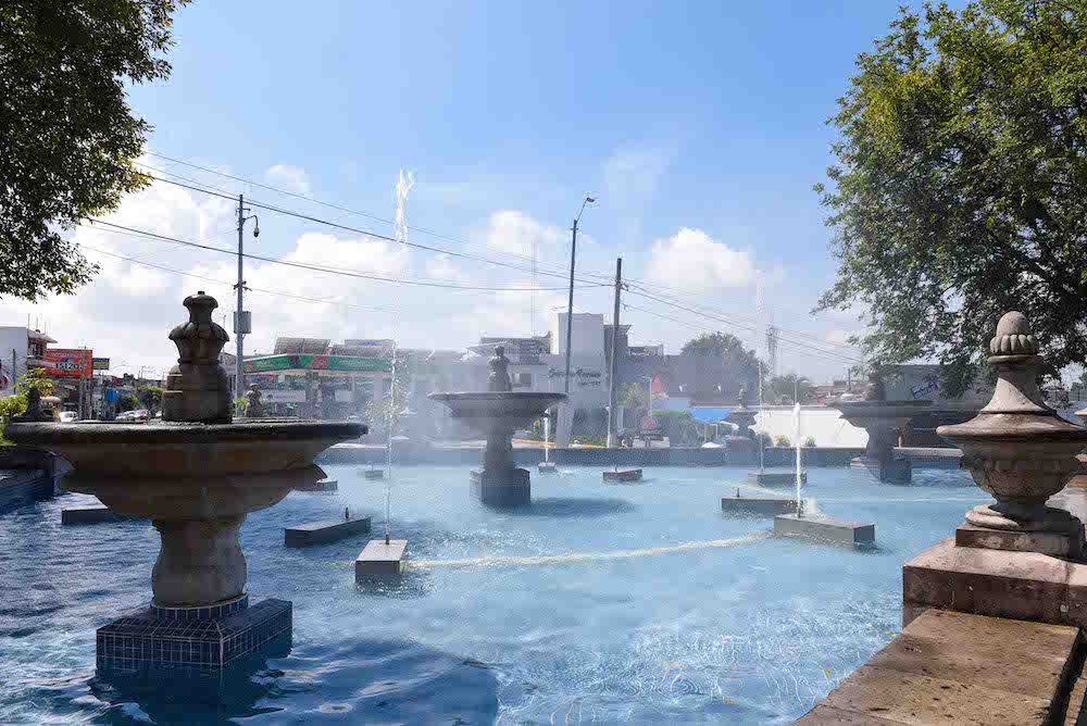 Ponen en funcionamiento fuentes de la avenida Xalapa