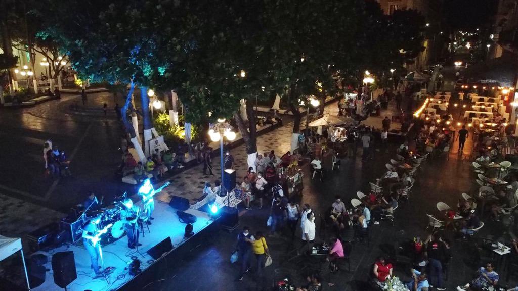 Ciudadanos se dicen en contra de peatonización de avenida Independencia