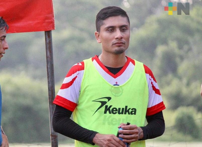 Carlos Castro es nuevo defensa del CVF Tiburón