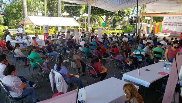 Realizan jornada itinerante de Registro Civil en Teocelo