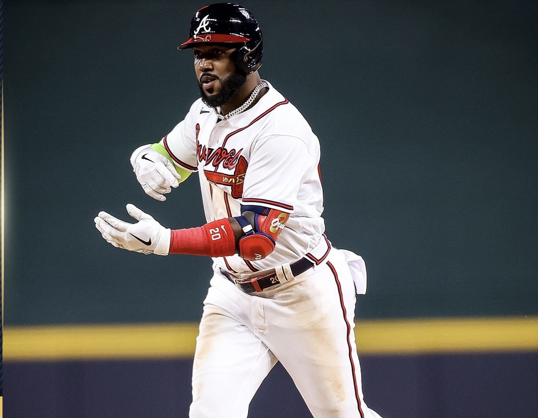 Dodgers agoniza, Atlanta los derrotó 10-2 y está a un juego de la Serie Mundial