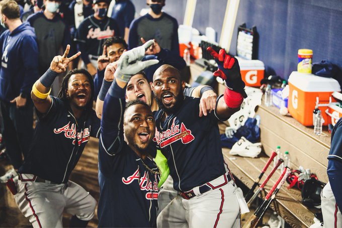 Bravos de Atlanta pega primero: 5-1 sobre Dodgers