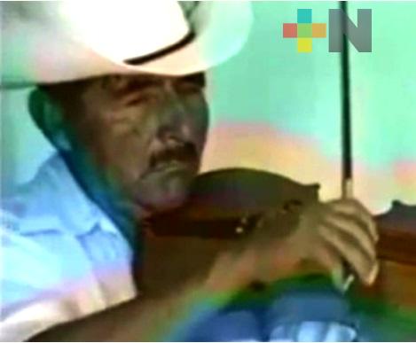 Fallece Don Goyo, promotor de danza tradicional de San Pedro Apóstol en Huayacocotla