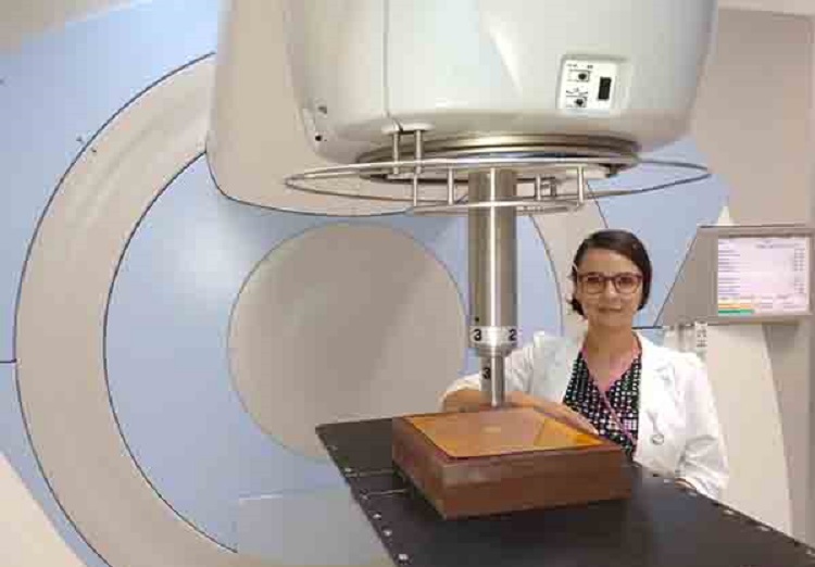 Politécnicas, primeras mexicanas con certificación internacional en física médica