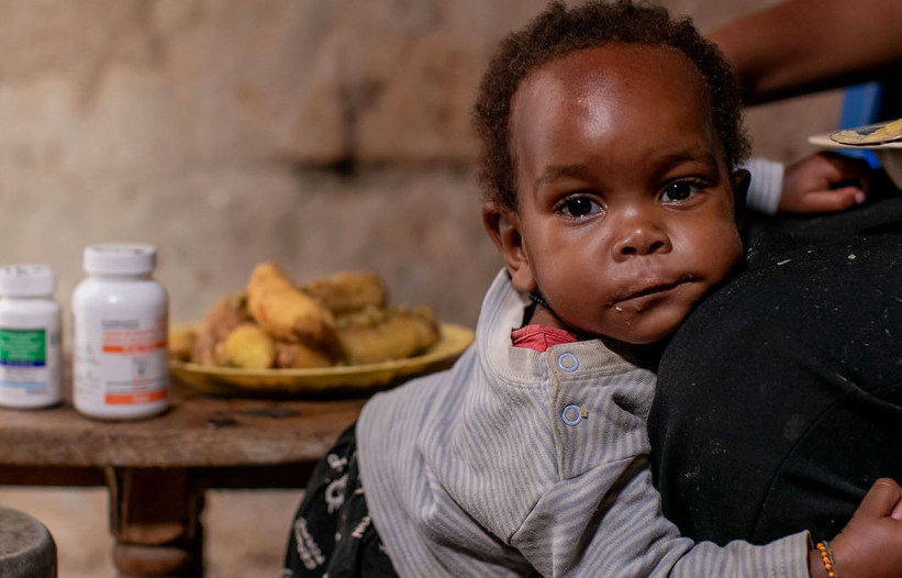 Nueva terapia antirretroviral para niños llegará a África en 2021