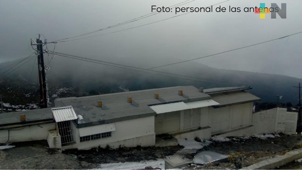 Se registra la primera nevada de 2021, en la Peña del Cofre de Perote