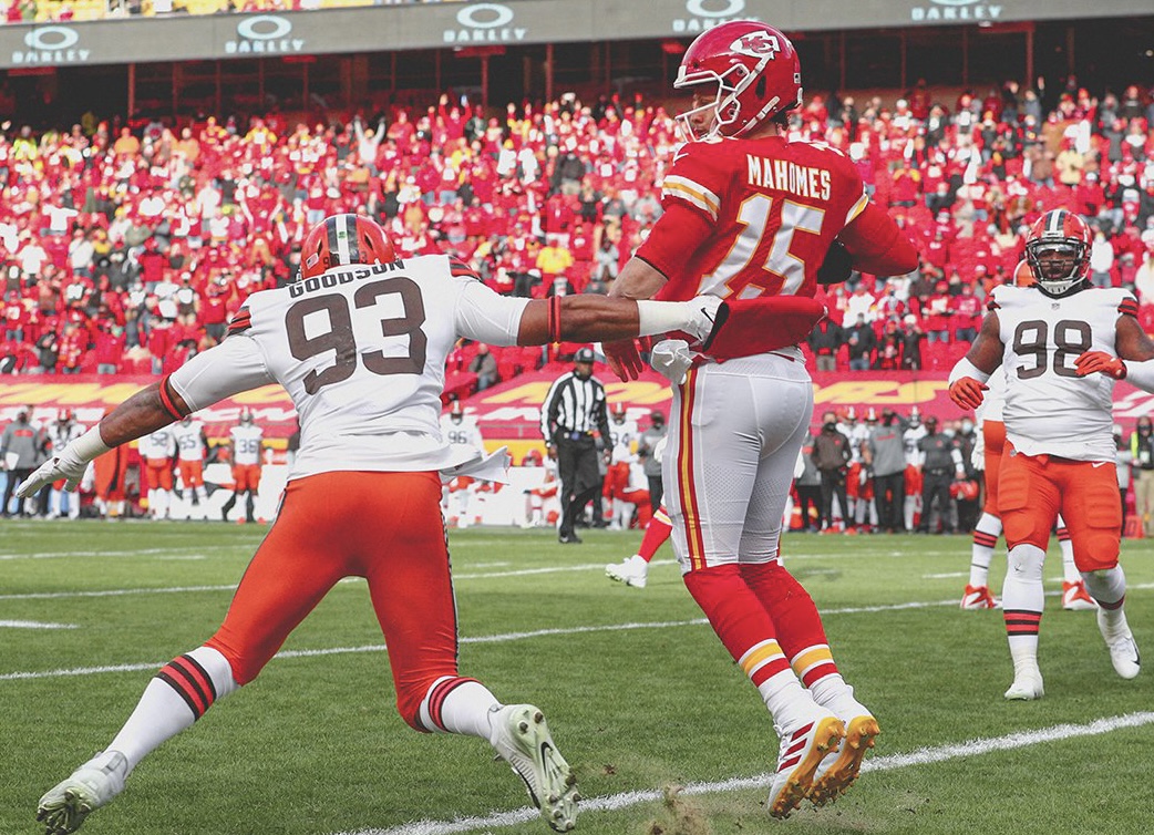 Los Jefes de Kansas City a la final de conferencia al derrotar a Cafés de Cleveland