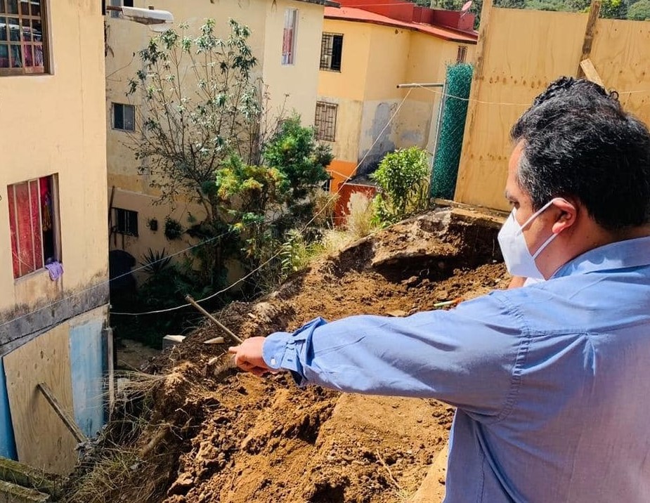 Atiende Invivienda deslave en la zona habitacional Nuevo Xalapa