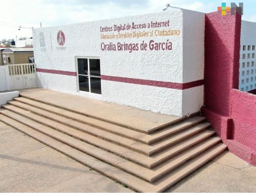 Limitan acceso de personas a bibliotecas de Coatzacoalcos