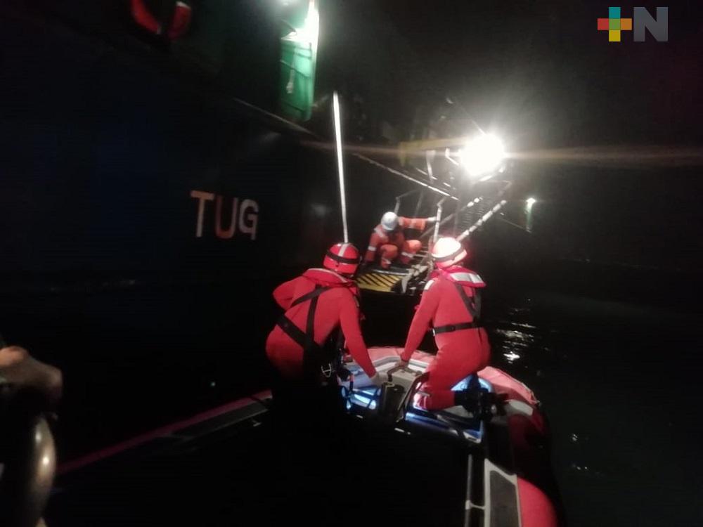 Realizan evacuación médica de tripulante que viajaba en buque mercante «Contship Leo»