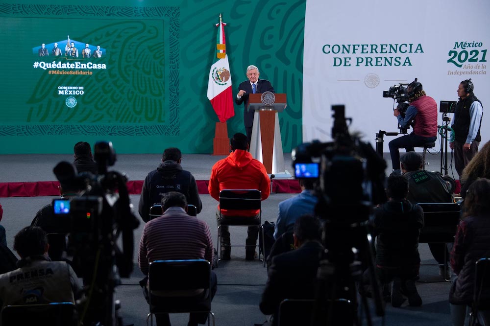 Hay recursos suficientes para adquirir vacunas porque no se permite la corrupción, afirma presidente