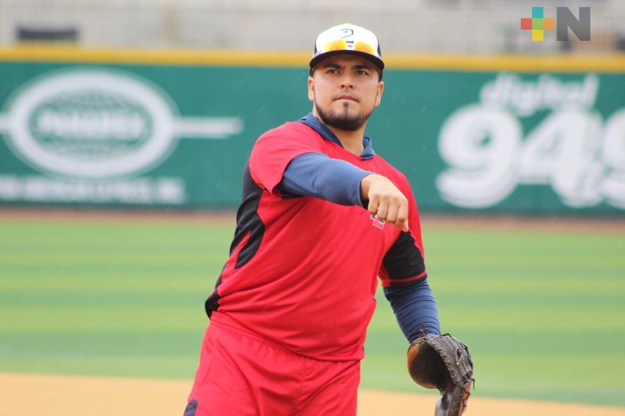 “Tecolote-pack” llega al Águila de Veracruz