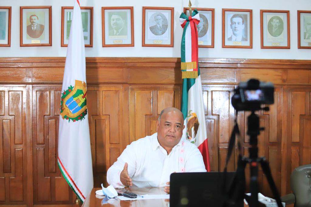 Trabajar unidos para que Xalapa tenga tranquilidad y paz social: Eric Cisneros