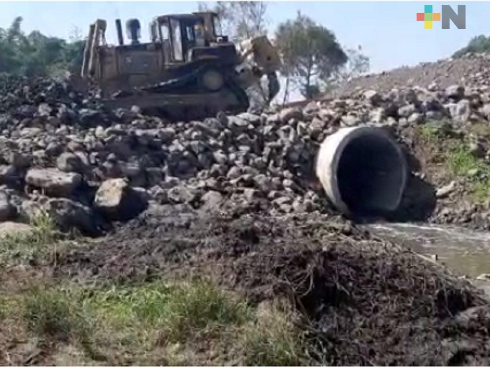 Continúan trabajos de construcción de la autopista Totomoxtle-Veracruz