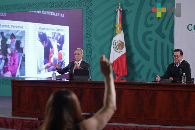 Aumenta a 177 mil 61 el número de muertes por COVID-19 en México