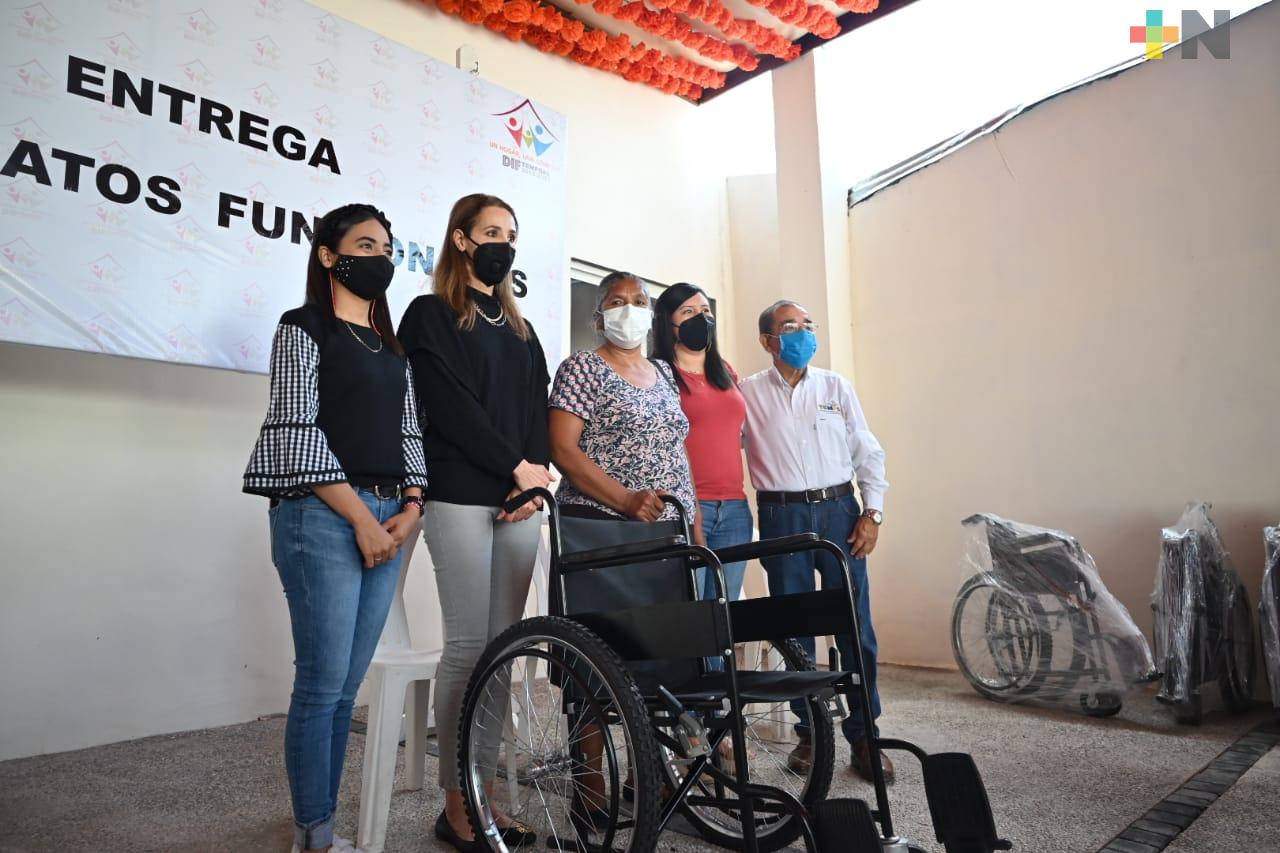 Entrega DIF aparatos funcionales en Tempoal