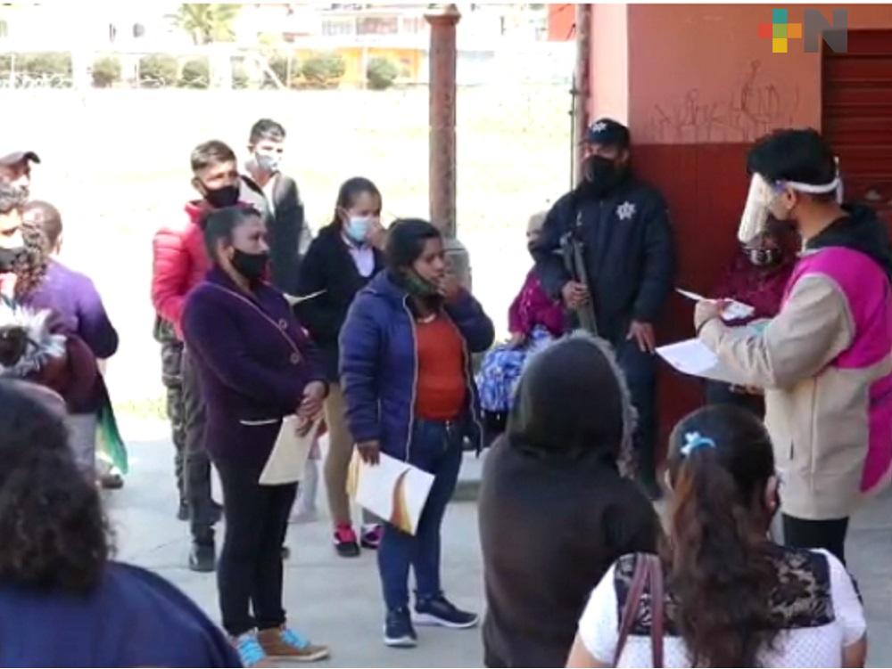 INE promueve trámites para credenciales en sierra de Huayacocotla