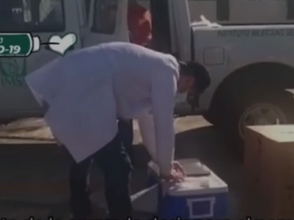 Llegó a Coatzacoalcos, segunda dosis de vacuna COVID-19 para trabajadores de la Salud del sur de Veracruz