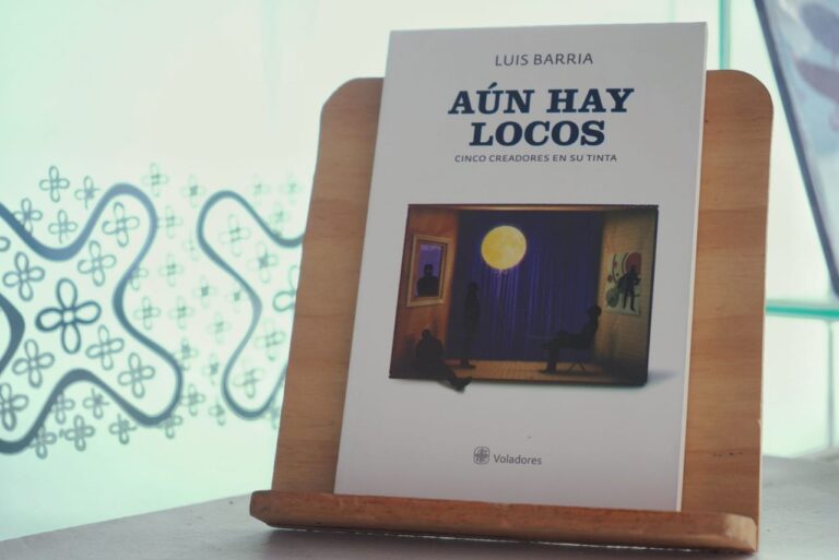 Presenta IVEC la versión digital del libro Aún hay locos, de Luis Barria