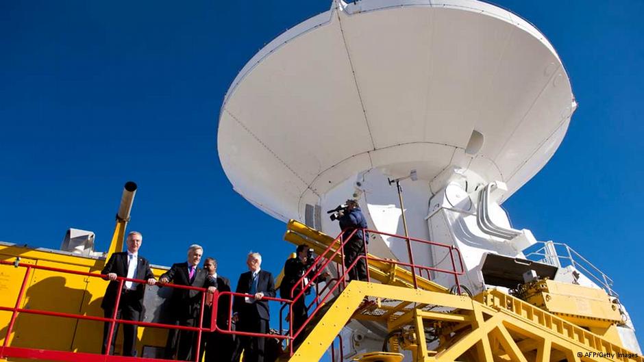 Inauguran supertelescopio «ALMA» en Chile