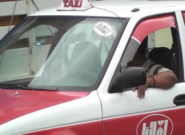 Amplía DGTP  revista vehicular en Coatzacoalcos