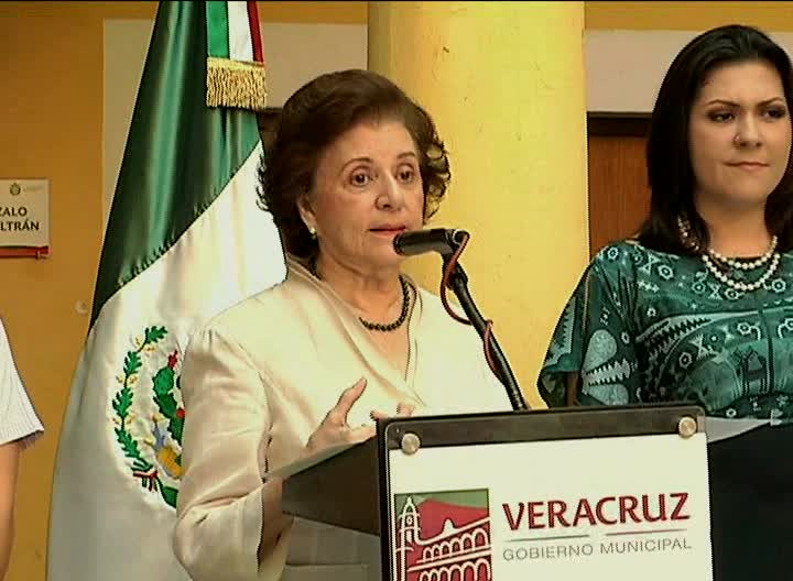 María Concepción Díaz Cházaro, nueva cronista de Veracruz