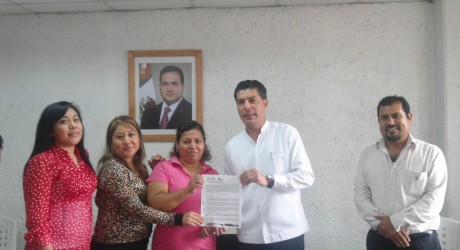 Firman convenio Patrimonio del Estado y la Organización de Trabajadores Independientes de Naranjos