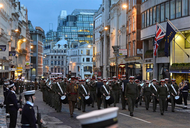 Cientos de soldados británicos ensayan funeral de Thatcher