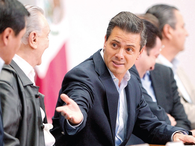 Enrique Peña Nieto impulsa la reforma ﬁnanciera