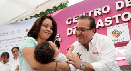 Trabajamos unidos para garantizar la salud de los veracruzanos: Javier Duarte