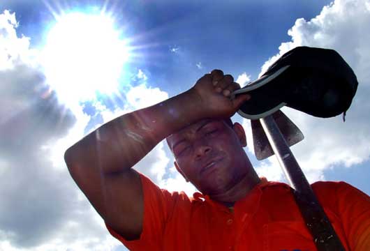 Recomiendan no exponerse mucho al sol para evitar golpes de calor