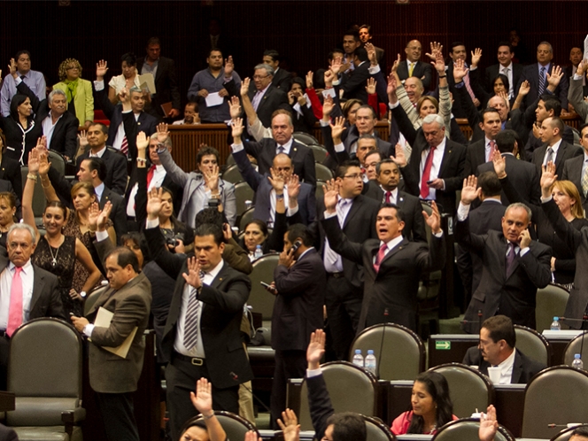 Peña Nieto envía al Congreso iniciativa para endurecer penas contra terrorismo